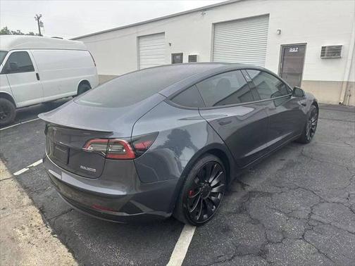 2023 Tesla Model 3 Performance