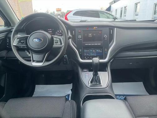 2022 Subaru Outback Base