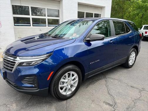 2022 Chevrolet Equinox LS