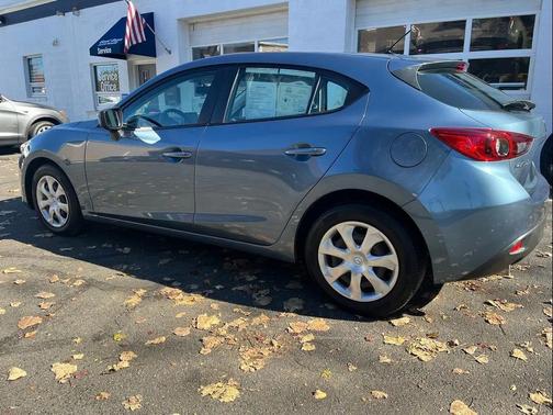 2015 Mazda Mazda3 i Sport
