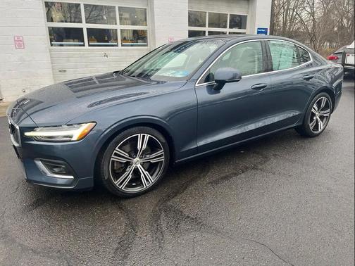 2019 Volvo S60 T5