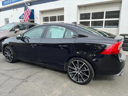 2017 Volvo S60 T5 Dynamic