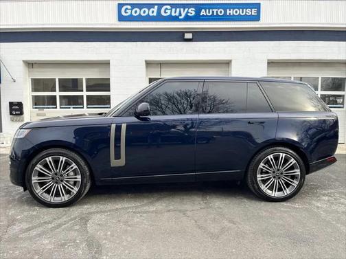 2023 Land Rover Range Rover P530 SE