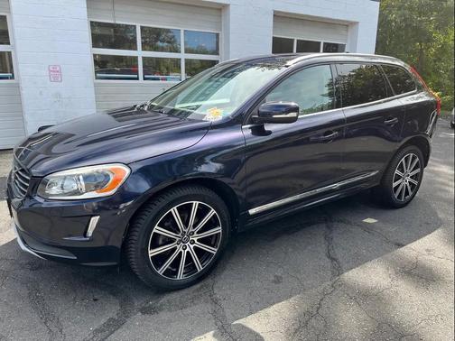 2017 Volvo XC60 T6 Inscription