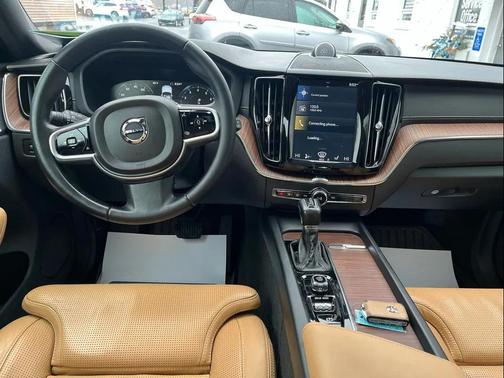 2019 Volvo XC60 T6 Inscription