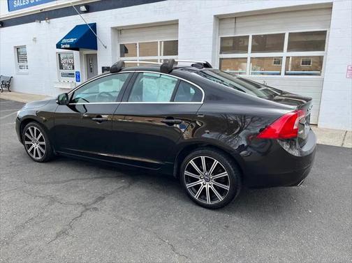 2016 Volvo S60 T6 Drive-E Platinum