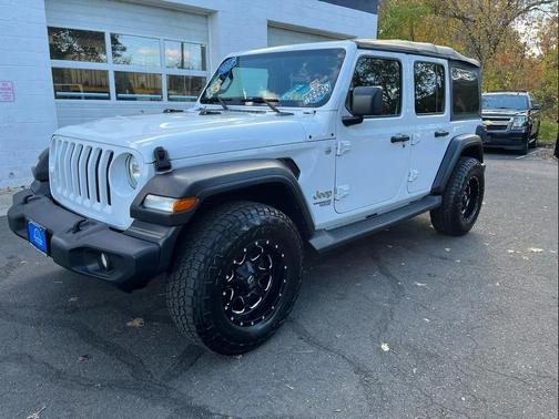 2018 Jeep Wrangler Unlimited Sport