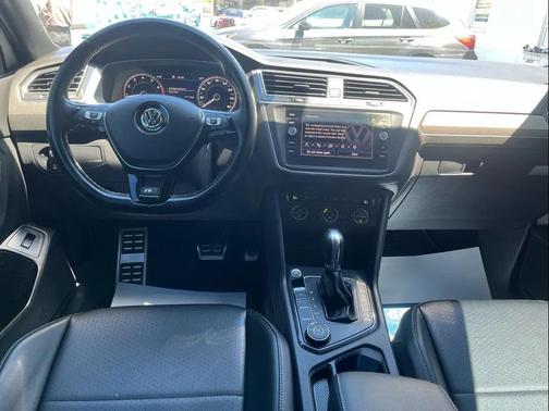 White 2019 Volkswagen Tiguan 2.0T SEL R-Line
