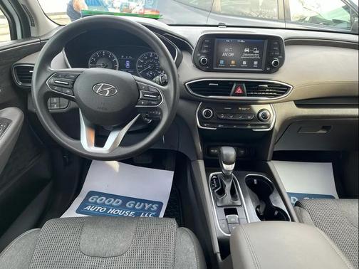 2019 Hyundai SANTA FE SE 2.4