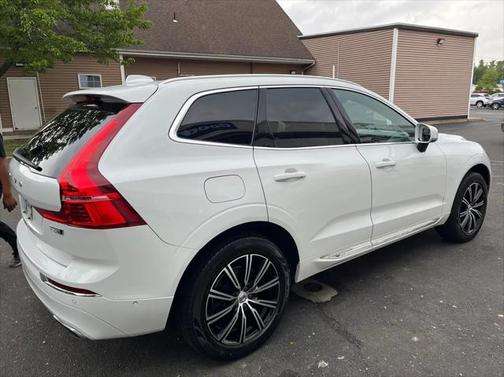2019 Volvo XC60 T5 Inscription