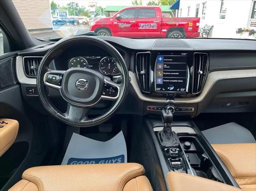 2019 Volvo XC60 T5 Inscription