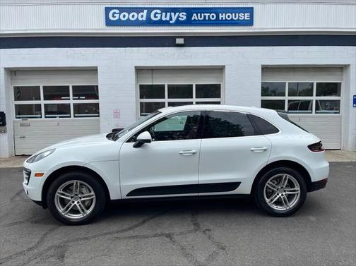 2016 Porsche Macan S