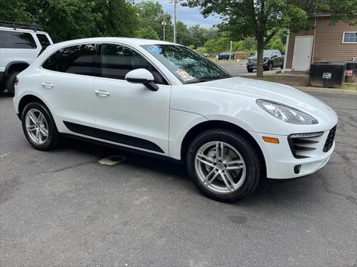 2016 Porsche Macan S