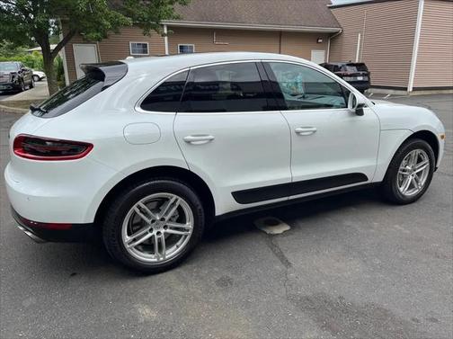 2016 Porsche Macan S
