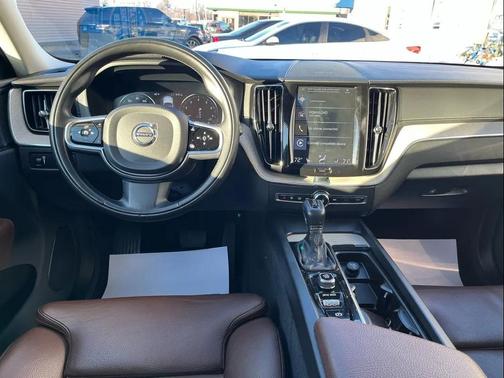 2019 Volvo XC60 T5 Inscription
