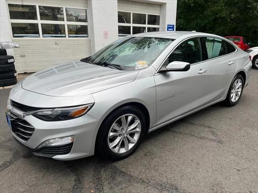 2021 Chevrolet Malibu FWD LT