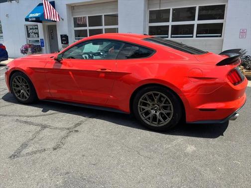 2015 Ford Mustang EcoBoost Premium