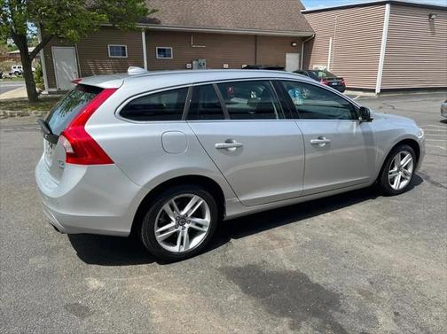 2015 Volvo V60 T5 Premier