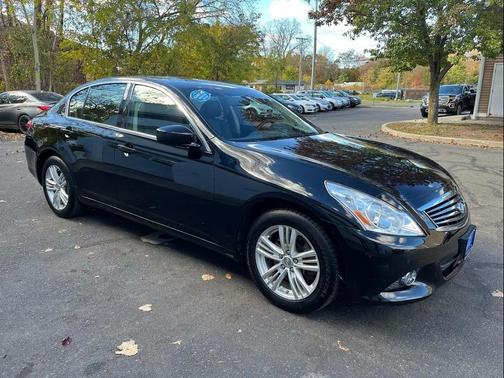 2013 INFINITI G37x Base