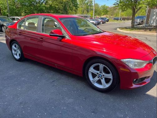 Melbourne Red Metallic 2013 BMW 328