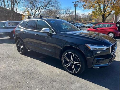2019 Volvo XC60 T6 R-Design