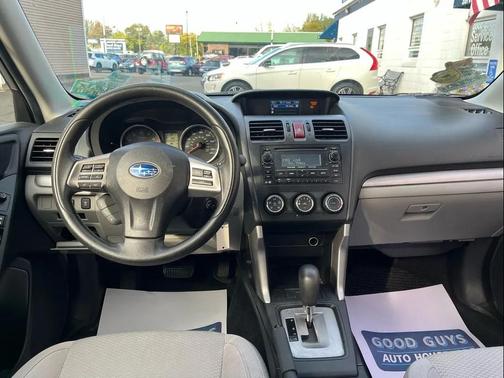 2015 Subaru Forester 2.5i