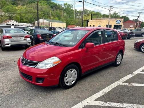 2010 Nissan Versa 1.8 S
