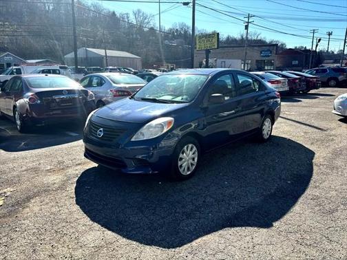 2012 Nissan Versa 1.6 S