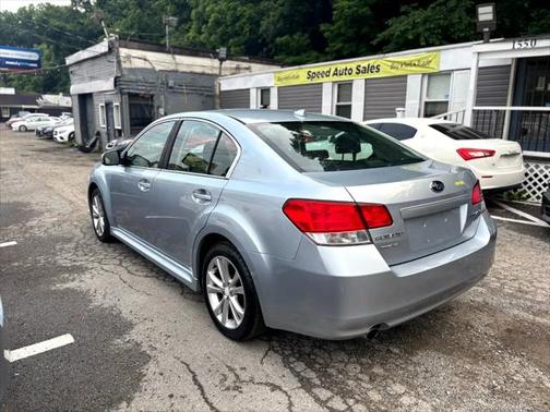 2014 Subaru Legacy Premium