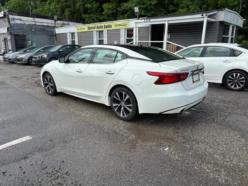 Pearl White 2018 Nissan Maxima 3.5 Platinum