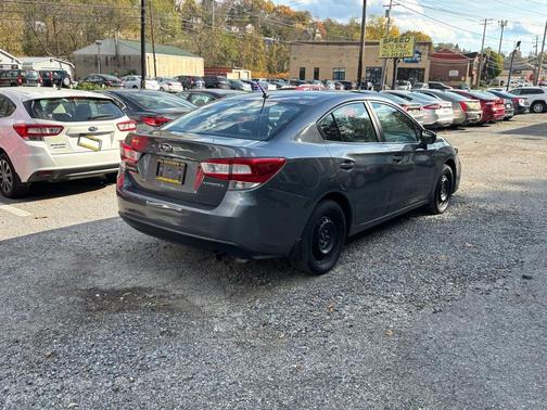 2019 Subaru Impreza 2.0i