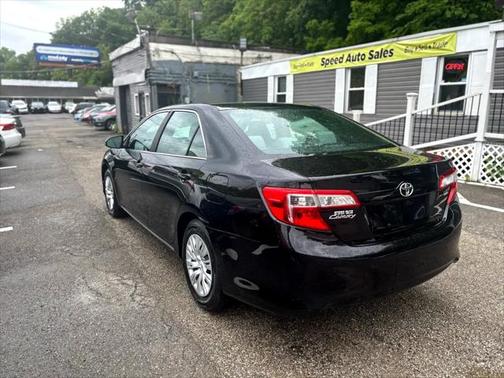 2014 Toyota Camry SE Sport