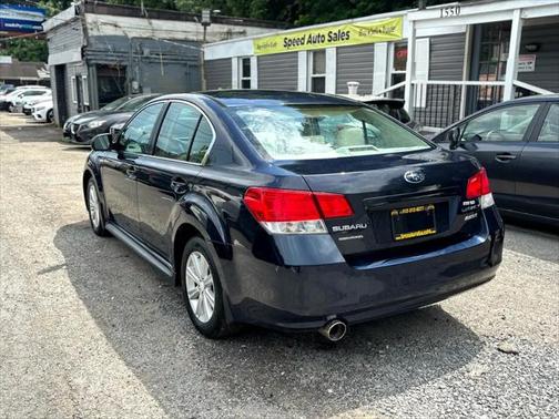 2012 Subaru Legacy Base