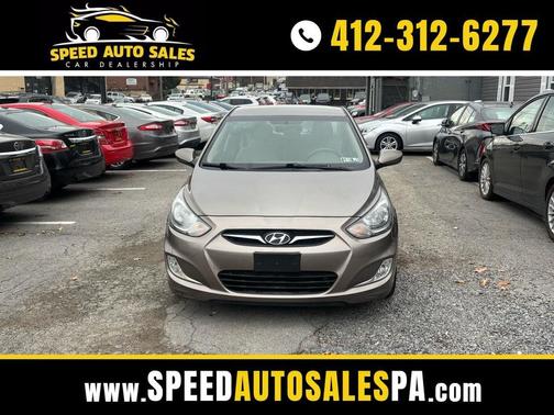 2012 Hyundai Accent GLS