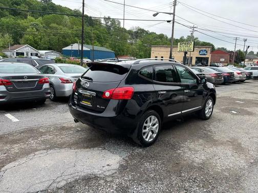 Black 2012 Nissan Rogue SV w/SL Pkg