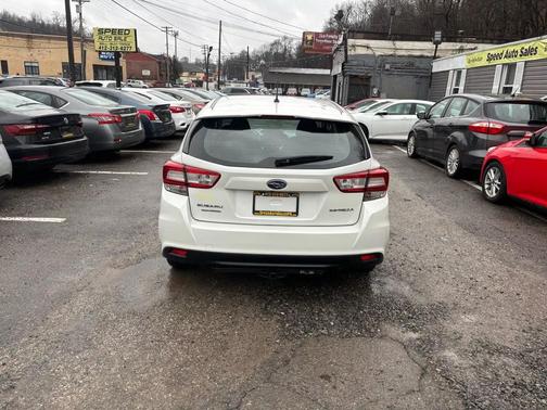 2018 Subaru Impreza 2.0i