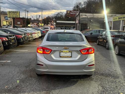 2016 Chevrolet Cruze LT Auto