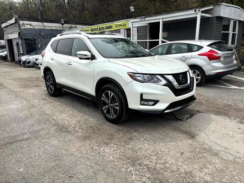 2020 Nissan Rogue SV