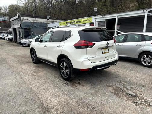 2020 Nissan Rogue SV