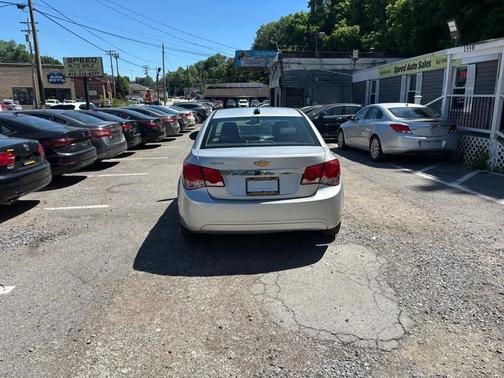 Silver Ice Metallic 2015 Chevrolet Cruze 1LT