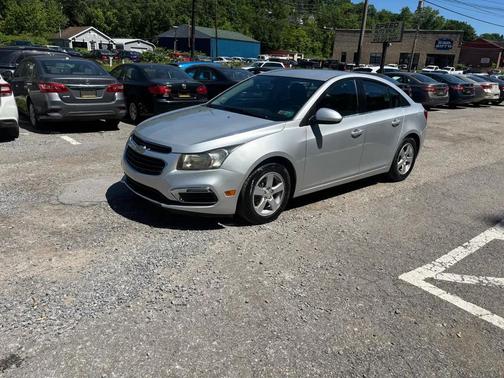 Silver Ice Metallic 2015 Chevrolet Cruze 1LT