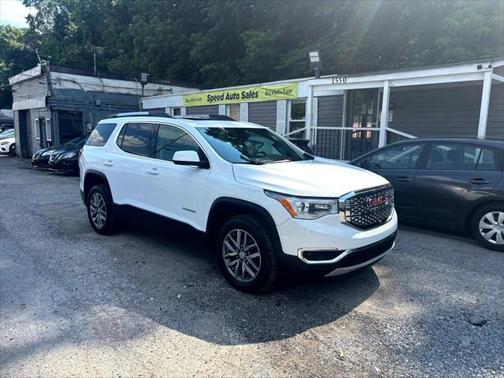 2017 GMC Acadia SLE-2