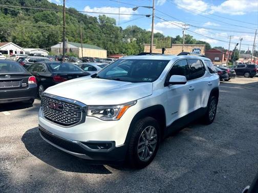 2017 GMC Acadia SLE-2