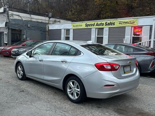 2016 Chevrolet Cruze LT Auto
