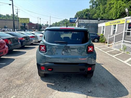 2016 Jeep Renegade Trailhawk