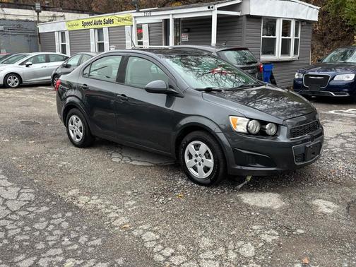 2014 Chevrolet Sonic LS