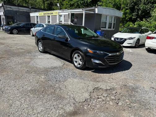Mosaic Black Metallic 2020 Chevrolet Malibu 1LS