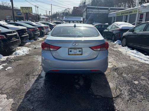 2012 Hyundai ELANTRA Limited