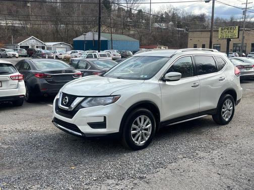 2020 Nissan Rogue SV