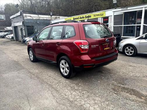 2015 Subaru Forester 2.5i